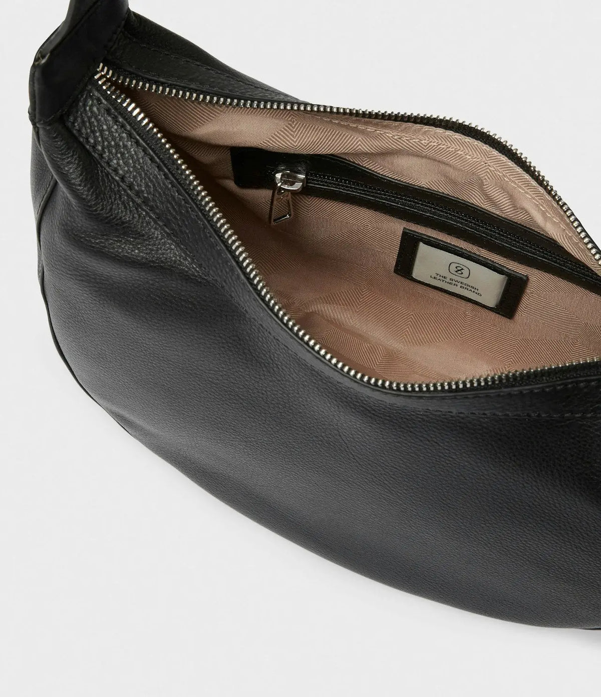 Saddler Runn Axelremsväska - Travels And Bags